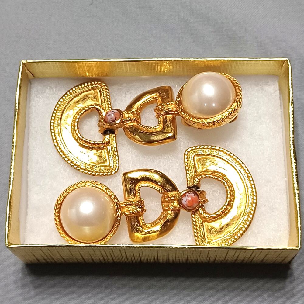 Vintage Faux Pearl Clip-on Earrings
